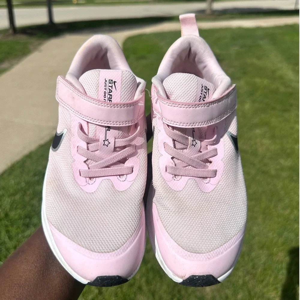 Nike Star Runner 3 Little Kids Shoes Size 2Y Pink Sneakers